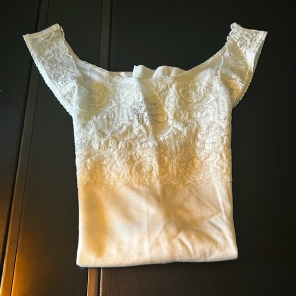 NWOT Cuddl Duds Super Soft Softech Square Neck White Camisole With Lace Trim - Picture 10 of 12
